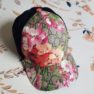 Gucci Monogram Bloom Baseball Hat